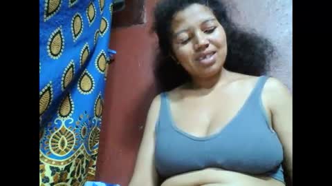 henitsaldy online show from October 2025 05:55:01 PM