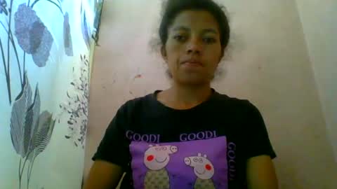 Snapshot of henitsaldy chatting on July 2026 10:30:01 AM henitsaldy online show from July 2026 10:30:01 AM