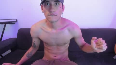 Snapshot of henrik_senn chatting on May 2026 08:30:01 AM henrik_senn online show from May 2026 08:30:01 AM