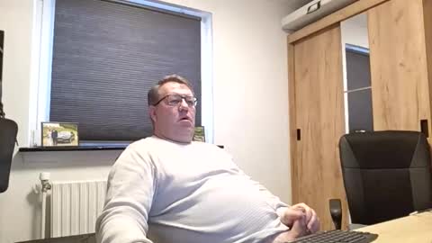 henrikrp1971 online show from February 2026 01:59:01 PM