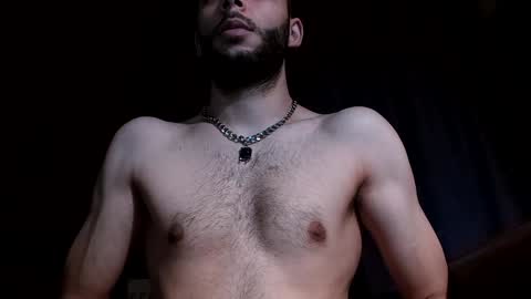 HenryAxe online show from December 2024 11:31:02 PM