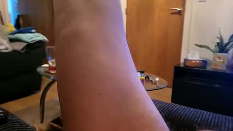 Snapshot of henrybones2021 chatting on December 2024 02:44:01 PM Henrybones online show from December 2024 02:44:01 PM