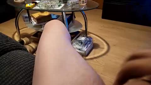 Snapshot of henrybones2021 chatting on October 2025 04:40:02 PM Henrybones online show from October 2025 04:40:02 PM