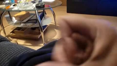 Snapshot of henrybones2021 chatting on October 2025 06:03:01 AM Henrybones online show from October 2025 06:03:01 AM