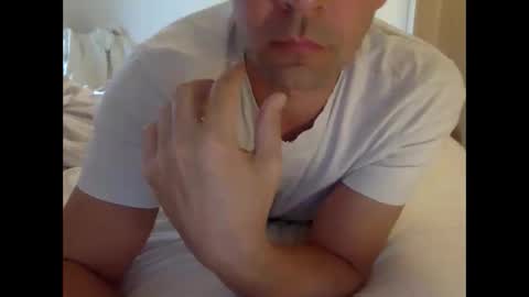 Henryhipster  sub  spank useme new Europe Twink kiss first fit kinky naughty online show from October 2025 06:11:02 AM
