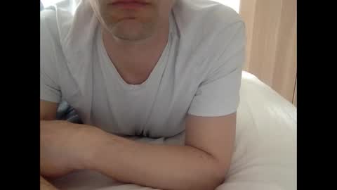 Henryhipster  sub  spank useme new Europe Twink kiss first fit kinky naughty online show from April 2026 11:04:02 AM