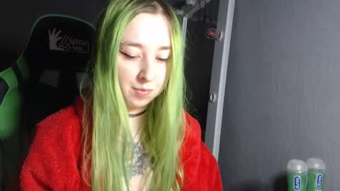 Snapshot of hentaishiing chatting on December 2024 06:32:02 PM Hentaishiing online show from December 2024 06:32:02 PM