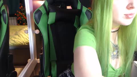 Snapshot of hentaishiing chatting on February 2025 05:12:01 PM Hentaishiing online show from February 2025 05:12:01 PM