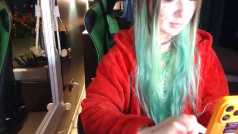 Snapshot of hentaishiing chatting on November 2025 06:32:01 PM Hentaishiing online show from November 2025 06:32:01 PM