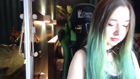 Snapshot of hentaishiing chatting on November 2025 04:11:02 PM Hentaishiing online show from November 2025 04:11:02 PM