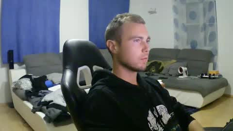 John Pearl online show from October 2025 08:39:02 PM