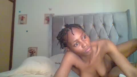 Miah  Jay online show from April 2026 04:46:01 AM