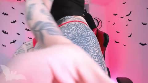  Marie  online show from November 2025 02:35:01 AM