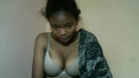 herisse01 online show from May 2026 12:18:01 AM