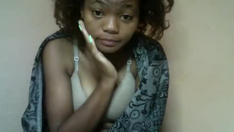 herisse01 online show from May 2026 10:48:02 PM