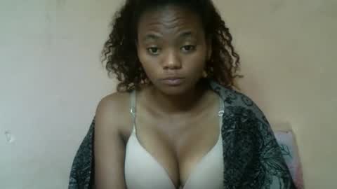 herisse01 online show from May 2026 10:04:02 PM