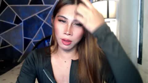 Davey online show from December 2025 02:05:01 AM