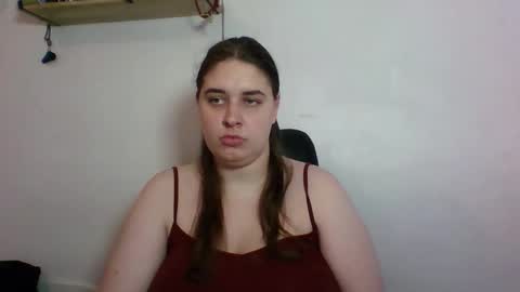 Snapshot of hess_luna_ chatting on October 2025 09:06:02 AM hess_luna_ online show from October 2025 09:06:02 AM