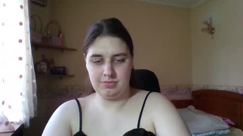 hess_luna_ online show from March 2026 09:24:02 AM