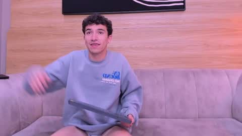 heteros men online show from May 2026 02:14:01 PM