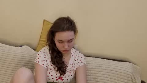 Snapshot of hettiesalsa chatting on June 2026 07:03:02 AM Jane online show from June 2026 07:03:02 AM