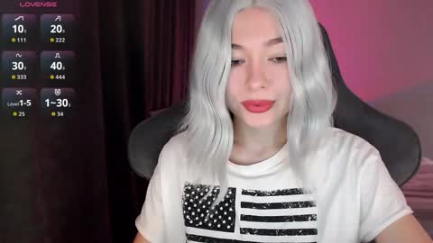  Nora  online show from April 2026 04:59:01 AM