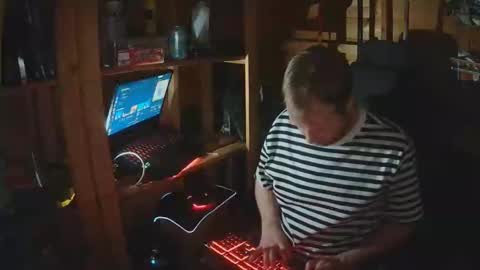 H Dawg online show from February 2026 12:30:02 AM