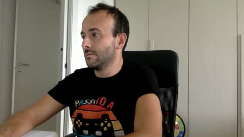 Snapshot of hhombre chatting on September 2025 01:00:02 PM hhombre online show from September 2025 01:00:02 PM