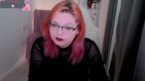 Snapshot of hiddencharmm chatting on May 2026 11:21:02 PM hiddencharmm online show from May 2026 11:21:02 PM