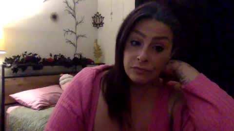 Maevry online show from May 2026 05:16:02 AM