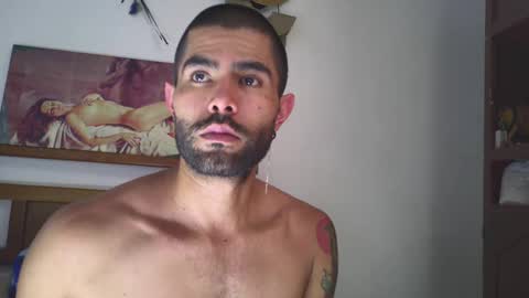 Snapshot of hideonbush051 chatting on September 2025 05:05:02 PM hideonbush online show from September 2025 05:05:02 PM