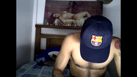 Snapshot of hideonbush051 chatting on November 2025 01:51:02 AM hideonbush online show from November 2025 01:51:02 AM