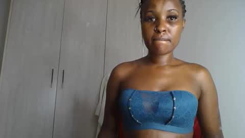 hidnipsdesire online show from March 2026 04:06:01 AM