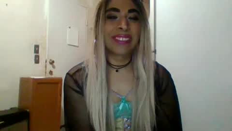 Snapshot of hihheelstranny chatting on September 2025 07:54:02 AM hihheelstranny online show from September 2025 07:54:02 AM