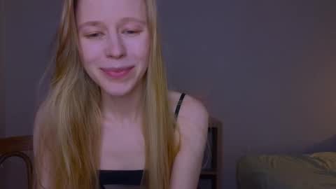 Chloe online show from November 2025 11:15:01 PM