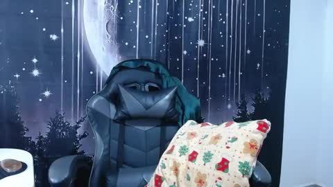 hikaryfire online show from April 2026 12:59:01 PM