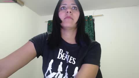 hilaril18 online show from February 2026 12:26:01 AM