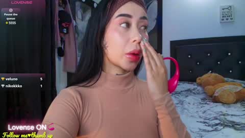 Snapshot of hilary_jones_22 chatting on February 2025 12:41:01 AM LUNA new account  FOLLOW ME online show from February 2025 12:41:01 AM