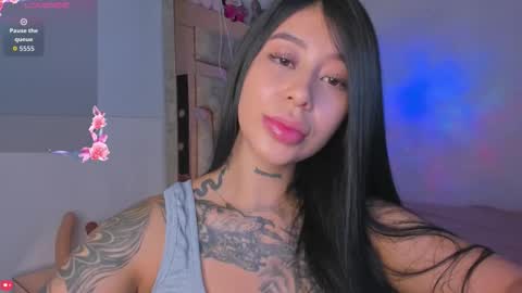 LUNA new account  FOLLOW ME online show from March 2026 11:42:02 PM