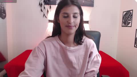 Snapshot of hilaryclowerx chatting on December 2024 06:28:02 AM H I L A R Y online show from December 2024 06:28:02 AM
