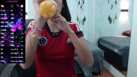 Snapshot of hilaryclowerx chatting on January 2025 05:56:01 AM H I L A R Y online show from January 2025 05:56:01 AM