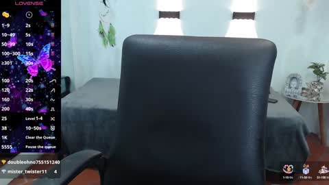 Snapshot of hilaryclowerx chatting on January 2025 09:17:01 AM H I L A R Y online show from January 2025 09:17:01 AM