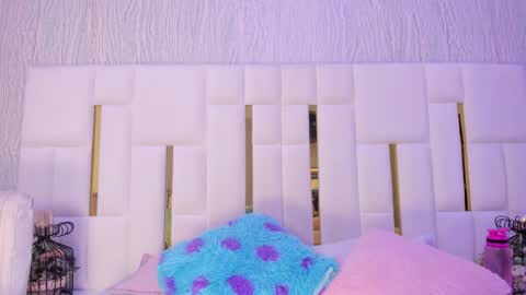 Hillary online show from October 2025 11:44:02 AM