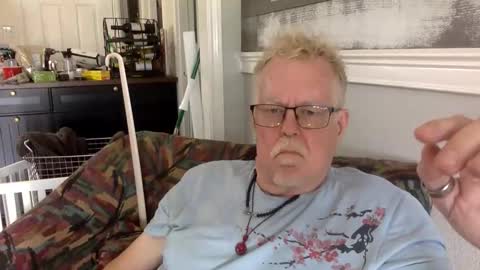 Snapshot of hillcountrydads chatting on January 2026 09:17:02 PM TwoDaddies online show from January 2026 09:17:02 PM