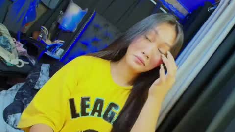 Snapshot of himarika chatting on January 2025 01:05:02 AM yuricah online show from January 2025 01:05:02 AM