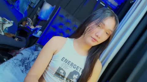 Snapshot of himarika chatting on January 2025 07:53:02 AM yuricah online show from January 2025 07:53:02 AM