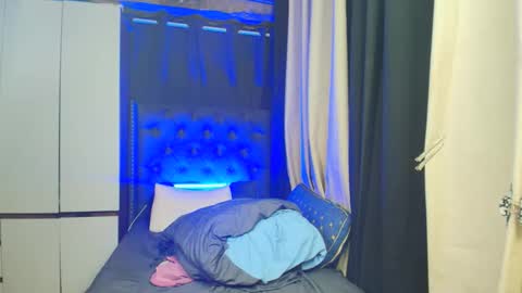 Snapshot of himarika chatting on September 2025 05:52:02 AM yuricah online show from September 2025 05:52:02 AM