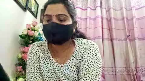 himuhimu22 online show from February 2025 03:59:02 PM