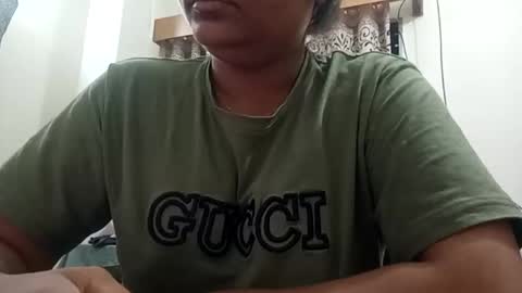 himuhimu22 online show from September 2025 04:07:01 PM