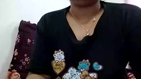 himuhimu22 online show from December 2025 03:57:01 AM